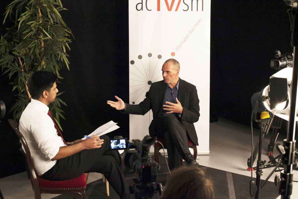Interview mit Yanis ‪Varoufakis‬